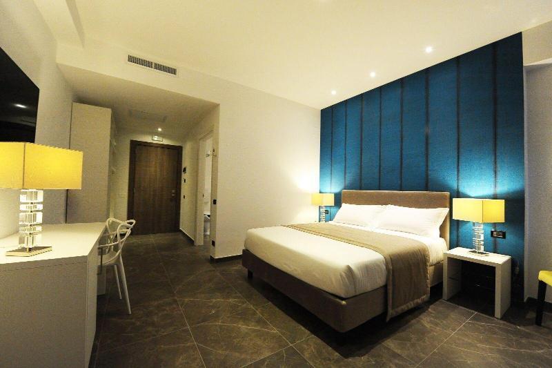 Hotel Up Wellness & Spa Foggia Esterno foto
