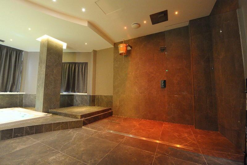 Hotel Up Wellness & Spa Foggia Esterno foto