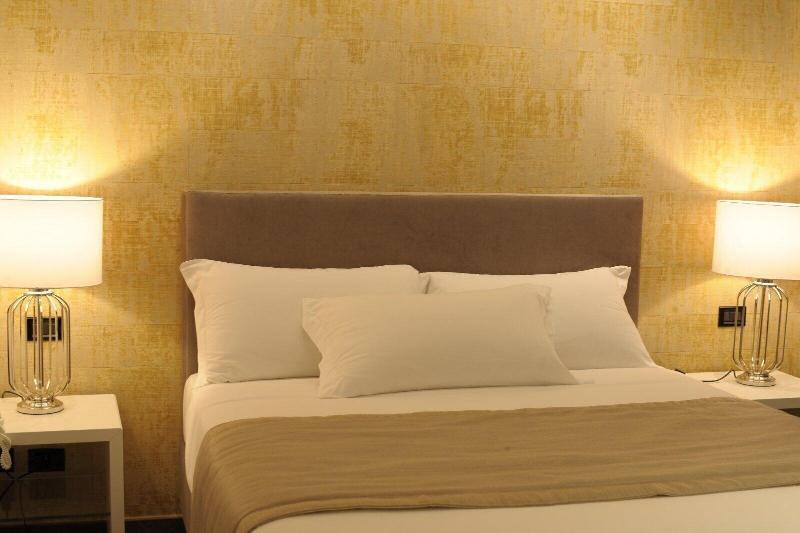 Hotel Up Wellness & Spa Foggia Esterno foto