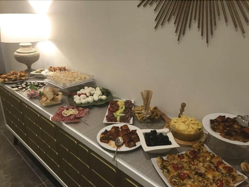 Hotel Up Wellness & Spa Foggia Esterno foto