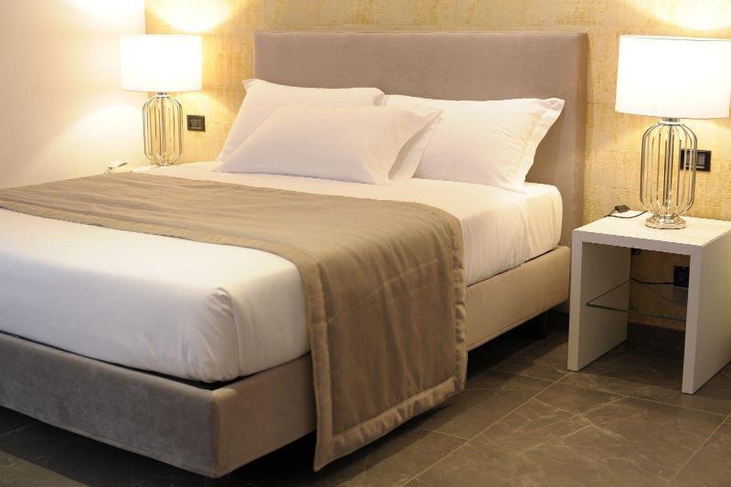 Hotel Up Wellness & Spa Foggia Esterno foto