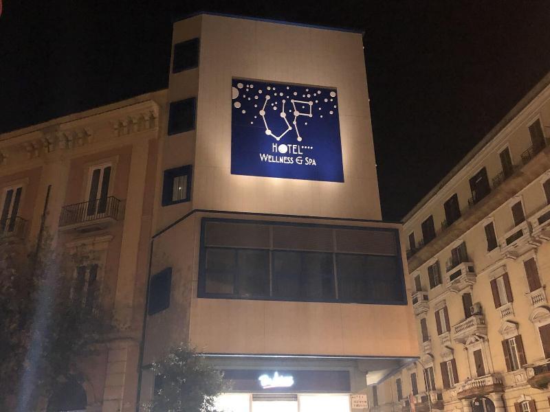 Hotel Up Wellness & Spa Foggia Esterno foto